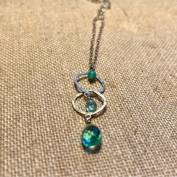 Silpada Loop Necklace - Picture 3 of 7